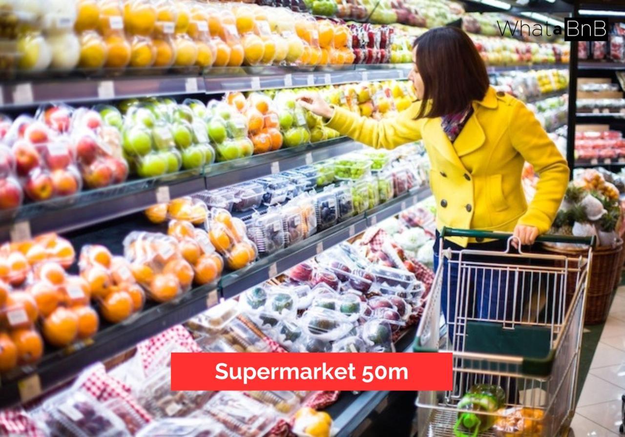 Bellissimo Appartamento Con Supermercato A 50M Asti Bagian luar foto